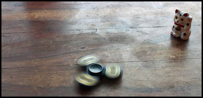 Maneki neko a-t-il inventé le Hand Spinner ?